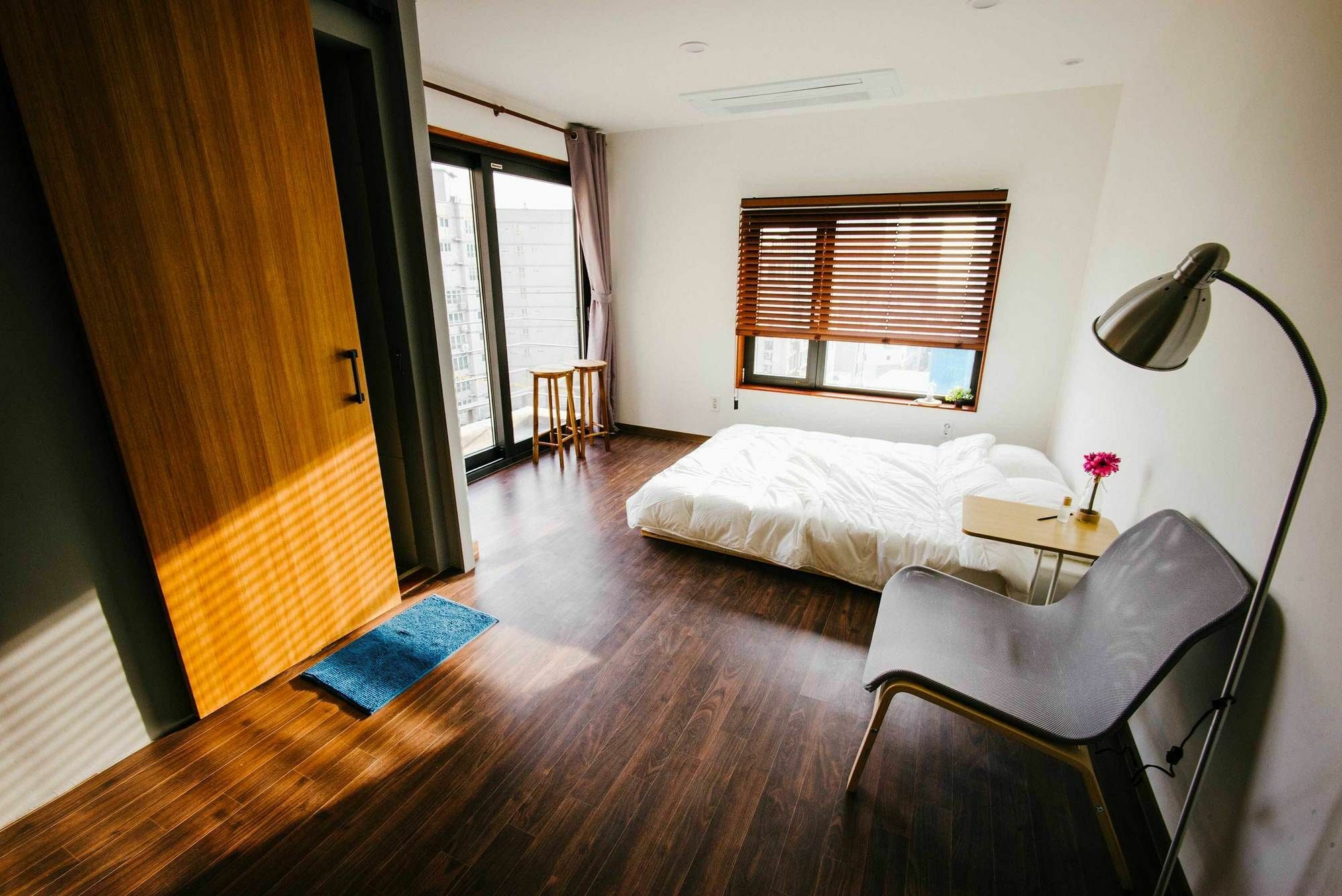 Morning Dew Guesthouse بوسان المظهر الخارجي الصورة